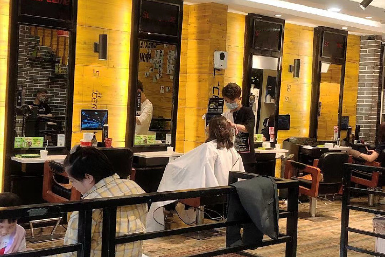 美业翼系统如何分析会员消费趋势？